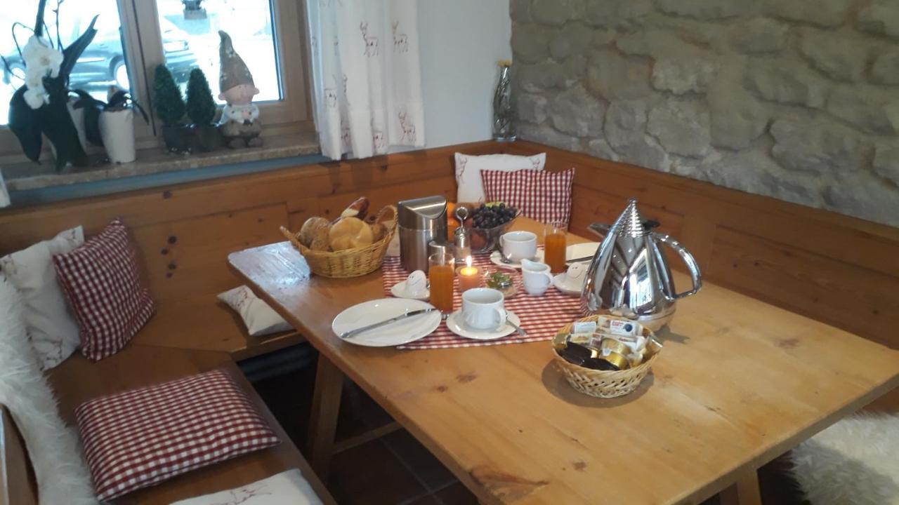 Gaestehaus Walpurga Russbach am Pass Gschuett Luaran gambar