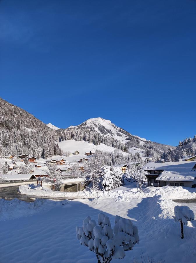 Gaestehaus Walpurga Russbach am Pass Gschuett Luaran gambar