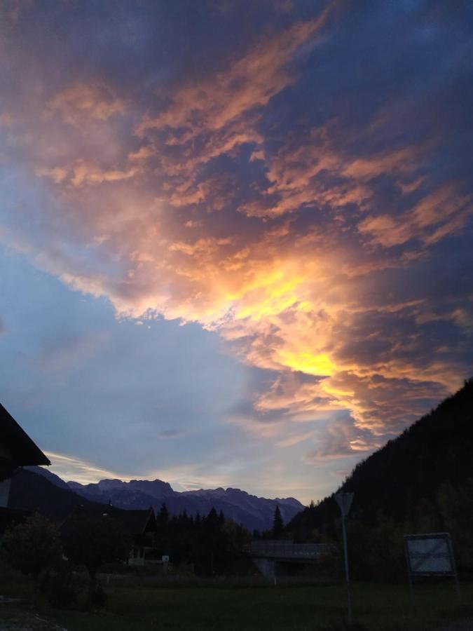 Gaestehaus Walpurga Russbach am Pass Gschuett Luaran gambar